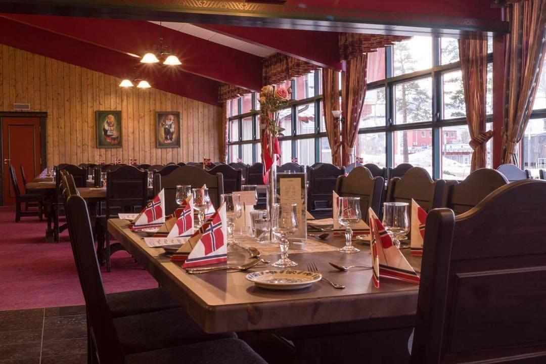 Bardu Hotell Setermoen Extérieur photo